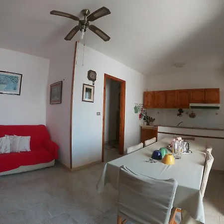 Rosy Apartment